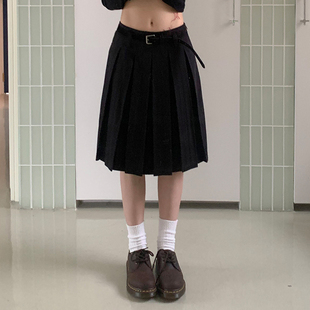 橘子树在哪儿黑色五分半身裙女秋季学院风百搭显瘦气质a字百褶裙