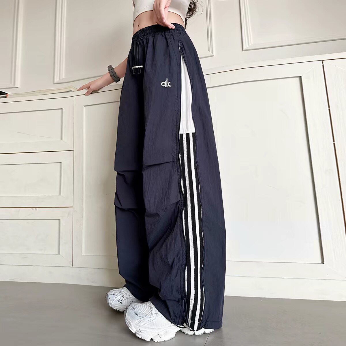 女童工装裤儿童爵士舞裤子2026新款女孩夏季长裤大童装运动休闲裤