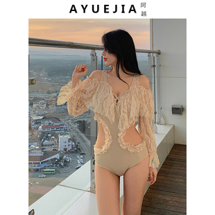 温泉游泳装 2025新款 连体长袖 泳衣女夏纯欲风性感遮肚显瘦时尚 爆款