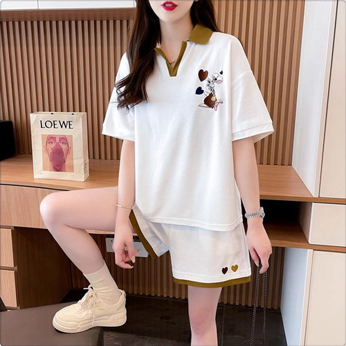 拼色刺绣短袖短裤休闲套装女