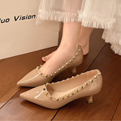 女2026新款 春季 女鞋 裸色高跟鞋 配裙子百搭性感铆钉尖头细跟单鞋 子