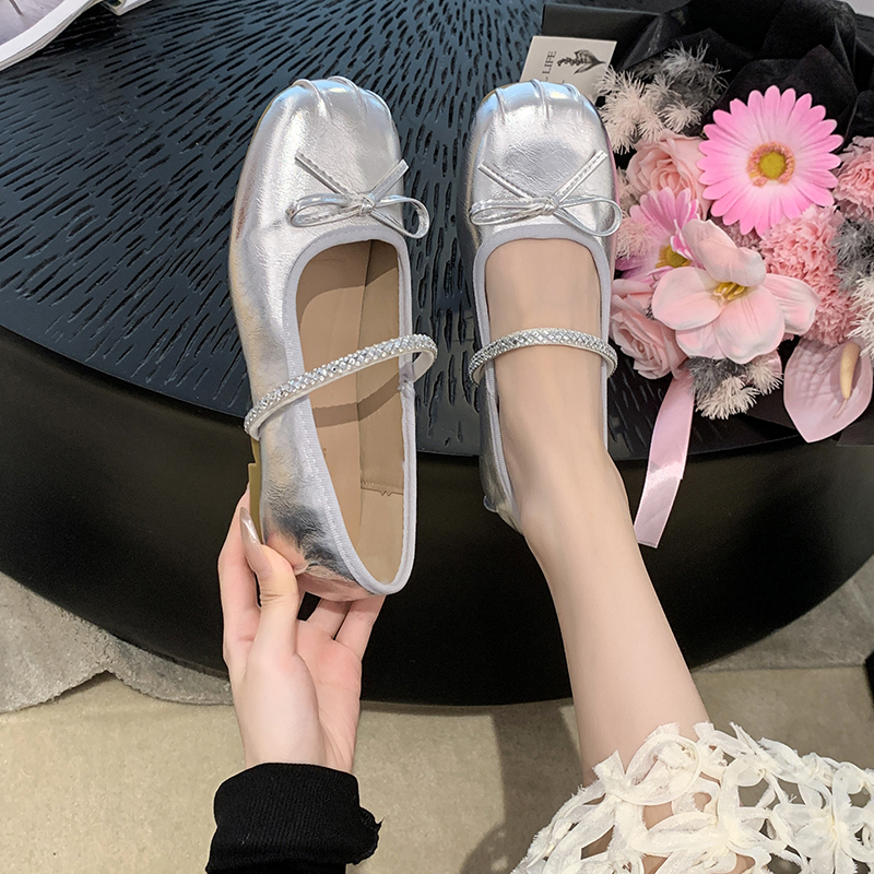 永希女鞋绝美洋气小皮鞋