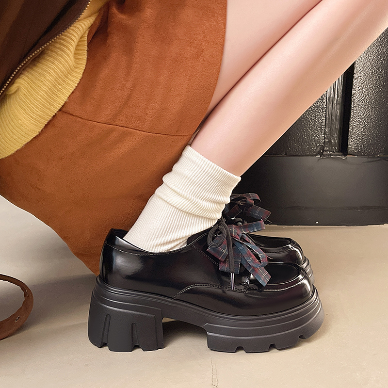 永希女鞋时尚气质小皮鞋