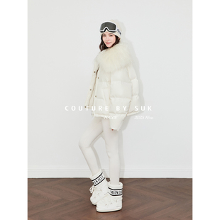 廓形保暖防风90白鹅绒滩羊毛领羽绒服女 秋冬时尚 SUK 松间落雪