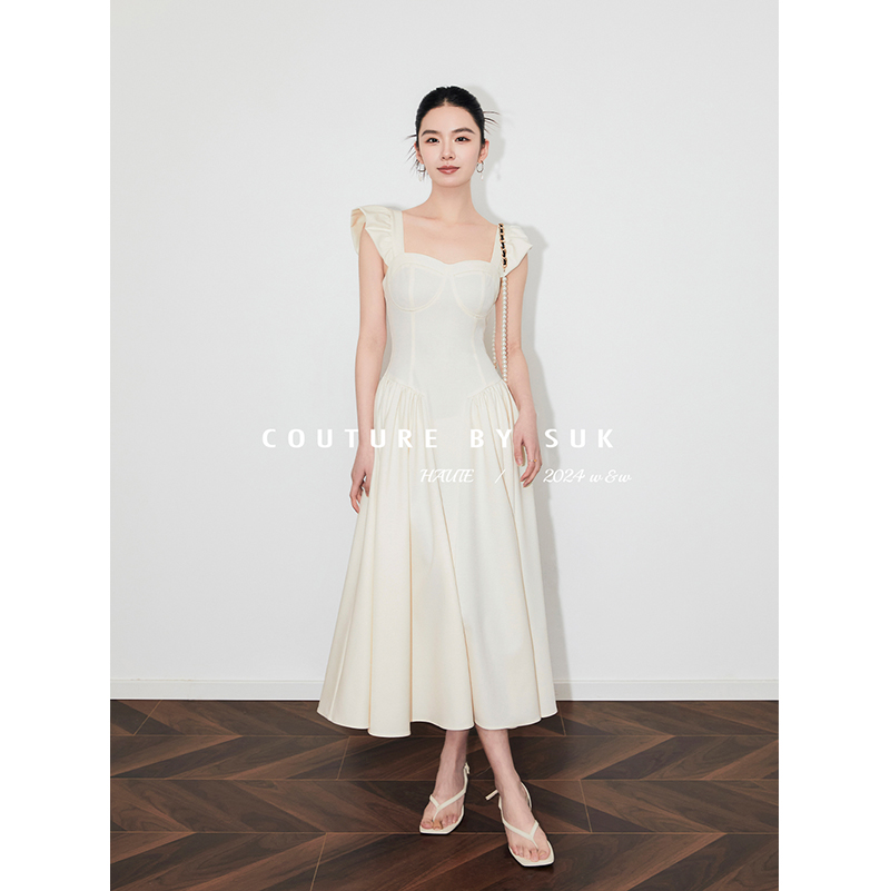 SUK法式风情2024新款夏季收腰显瘦白色连衣裙短袖今年流行长裙女