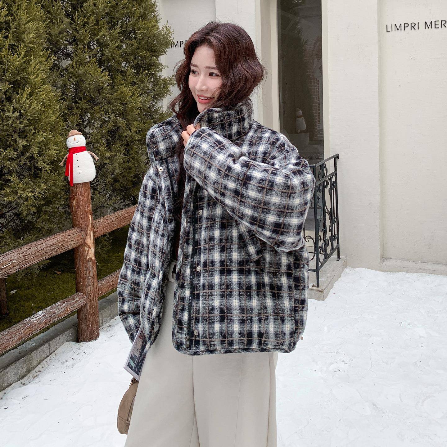 白鸭绒复古格子大码款休9闲羽绒服c209-W61女202新5深冬超好看加