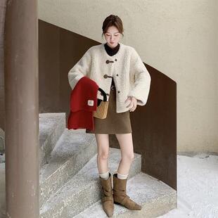 杏色短小香风羊羔毛套女2025款冬新款小子B210-328保暖加厚毛茸茸