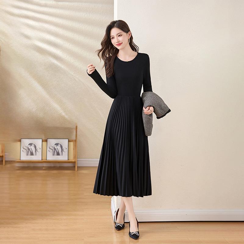 2025秋新款女气装洋收腰显瘦甲+马长裙两件套时尚连衣裙ZZ5656-09