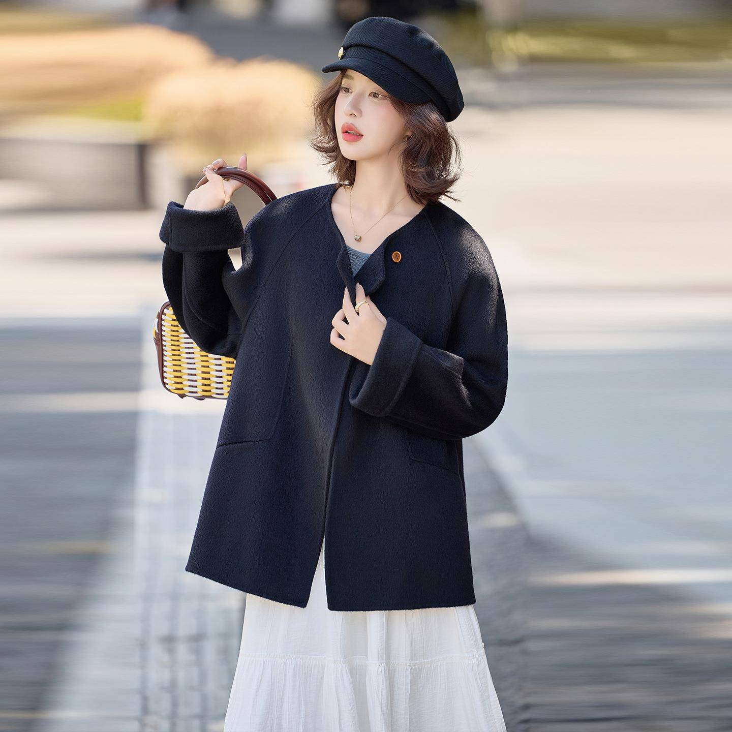 高感圆双面羊毛领2大衣女20级5球新款小香风毛呢外套配ME721-10包