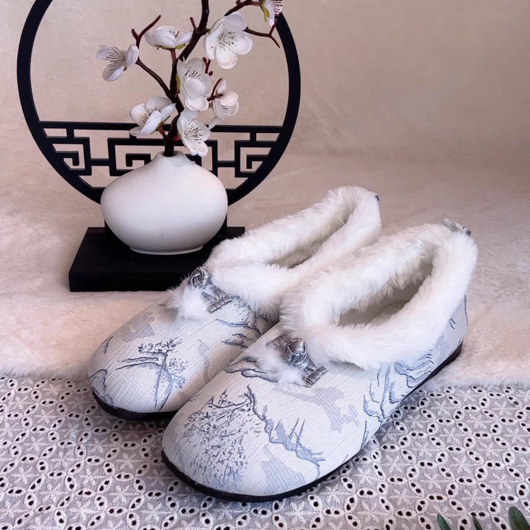 冬季新款平底布鞋古风汉服鞋加绒