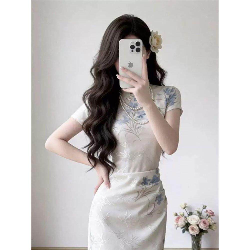 短袖连衣裙抓国风褶淑女绝美气质旗袍轻奢改良版新款重工镂空夏季