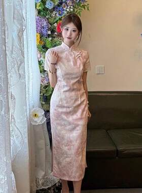 国风复古粉花旗袍改良版少女感短袖氛围感出片绝美新中式连衣裙