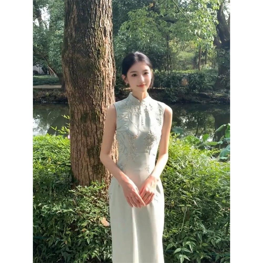 无袖夏季改良旗袍气质休闲连衣裙中式刺绣短袖中长款新浅绿新款