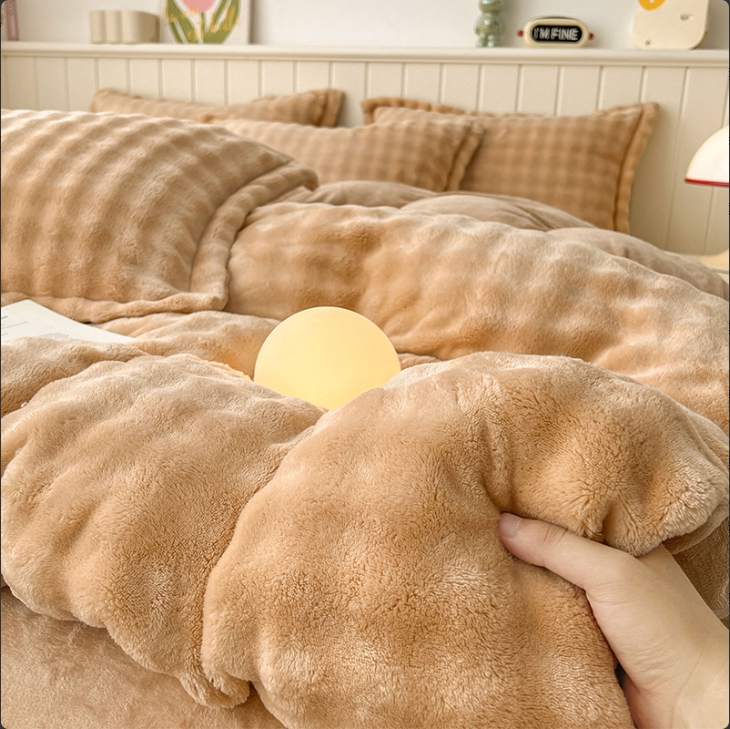 加厚泡泡牛奶绒四件套保暖冬季加绒兔绒被套法兰绒雪花绒床单三件