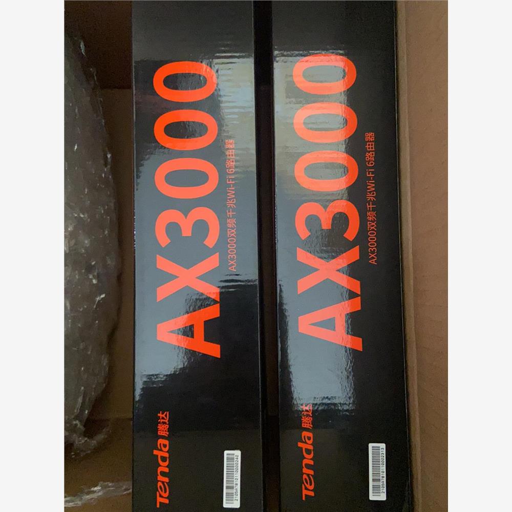 全新腾达WIFI6AX12。不