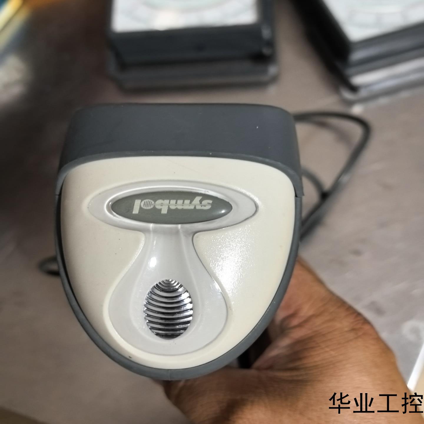 讯宝LS2208-SR20001ZZAR扫描枪实物拍摄功能议价商品