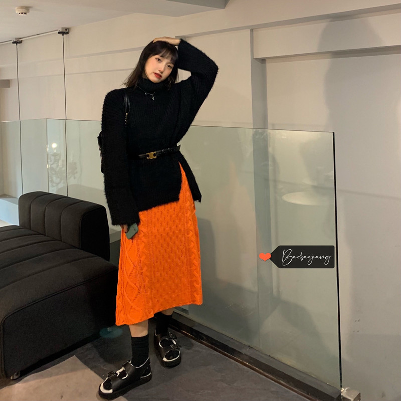 Real price Korean wide split high neck sweater sweater sweater + medium length knitted A-line buttock skirt
