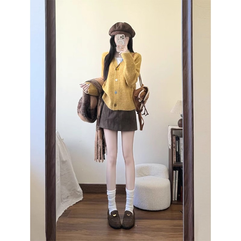 慵懒复古V领黄色针织开衫上衣女