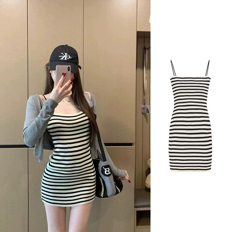 辣妹条纹吊带连衣裙女夏季新款灰色针织开衫修身显瘦包臀短裙套装
