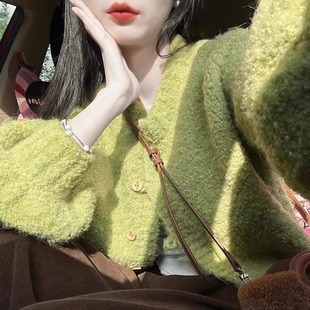 绿色毛衣外套女软糯奶fufu宽松外搭慵懒风针织开衫 秋冬新款 上衣潮