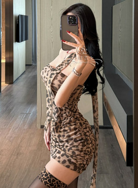 性感御姐豹纹抹胸睡裙女纯欲辣妹