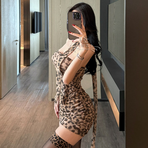 性感御姐豹纹抹胸睡裙女纯欲辣妹