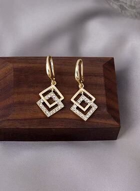 合金水晶项链气质轻奢时