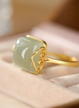 祥云绿钰女款简约复古戒指