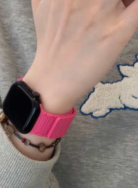 张婧仪同款适用iWatchS11苹果手表表带S10夏天透气硅胶女磁吸创意