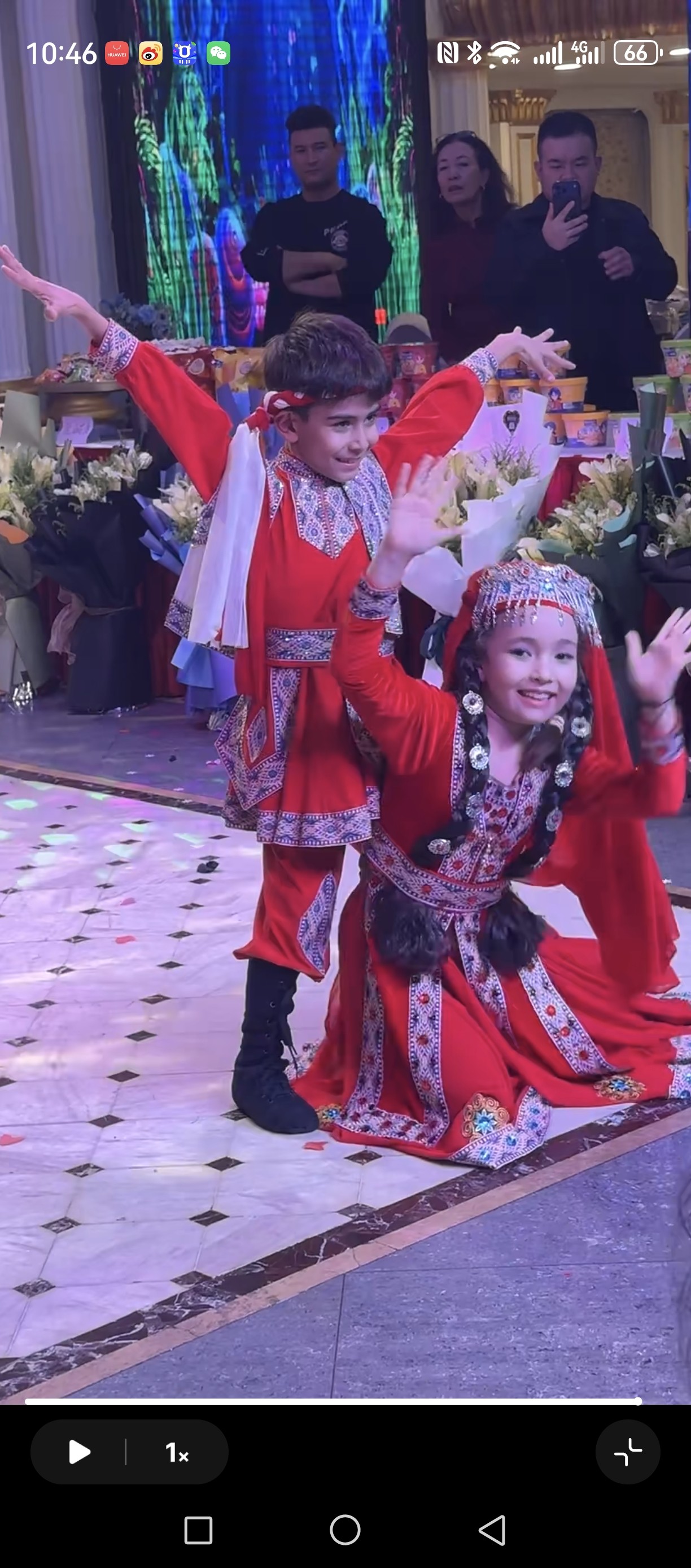 新疆少数民族舞蹈服塔塔尔族维吾尔族男女款演出服红色