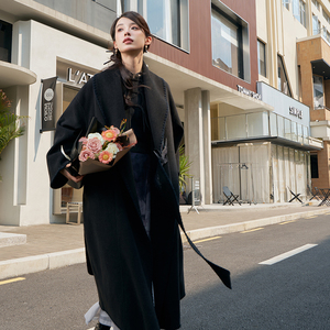 十三余小豆蔻儿[游燕]2024新款秋冬日常保暖国风双面呢大衣外套女