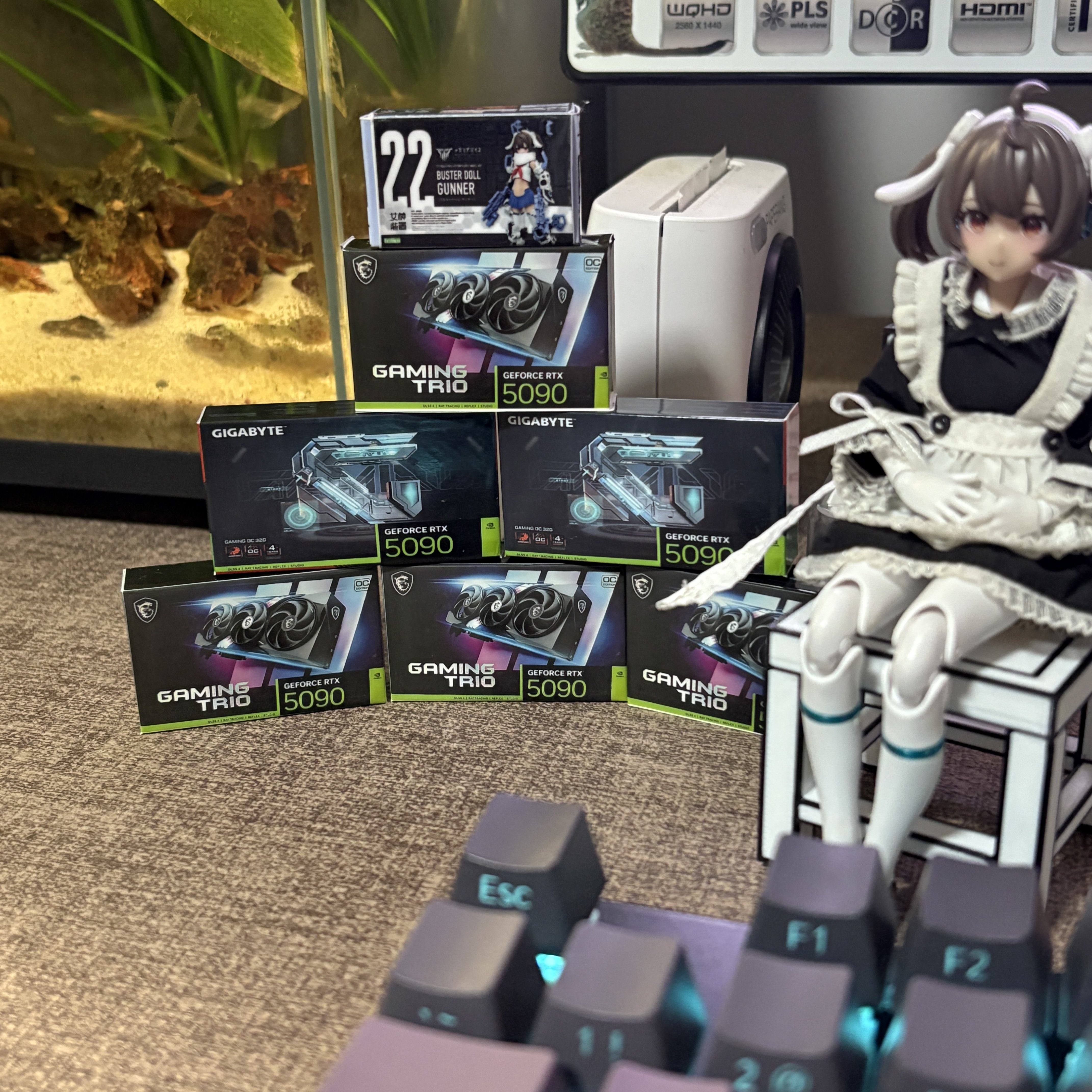 微缩食玩仿真电脑配件显卡盒子5090机娘figma12分模型兵人场景图片