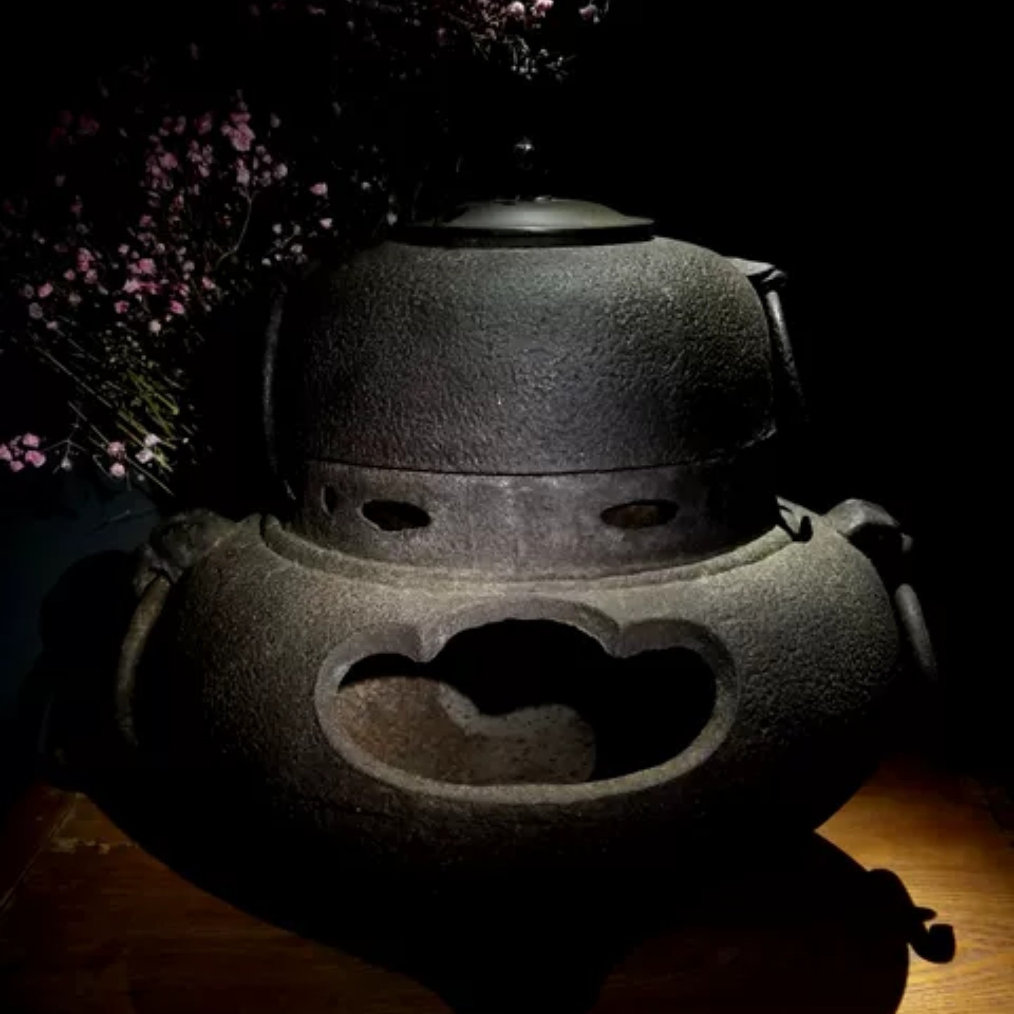 铸铁炭炉风炉茶道煮水茶炉煮茶器鬼面风炉 火钵风釜功夫茶具收藏