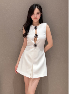 SP纯原2025春夏新款白色小香风镂空花朵钉珠无袖连体裤女气质休闲