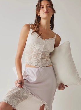 FP 越南产 精致柔软弹力蕾丝 带胸部内衬可调肩带V领吊带背心上衣