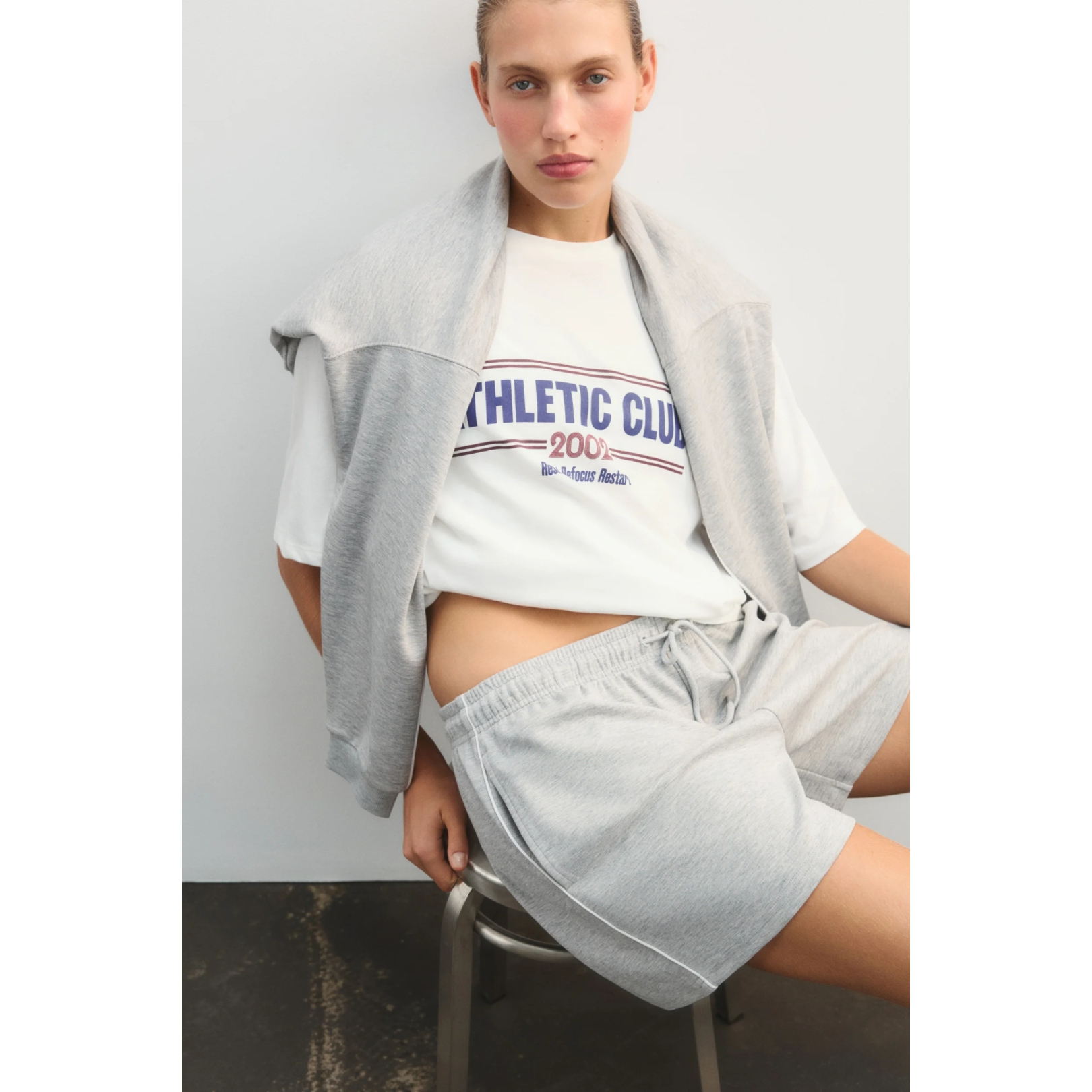 俄Lime旗下Befree 柔软莫代尔混纺 运动学院风运动系绳短裤