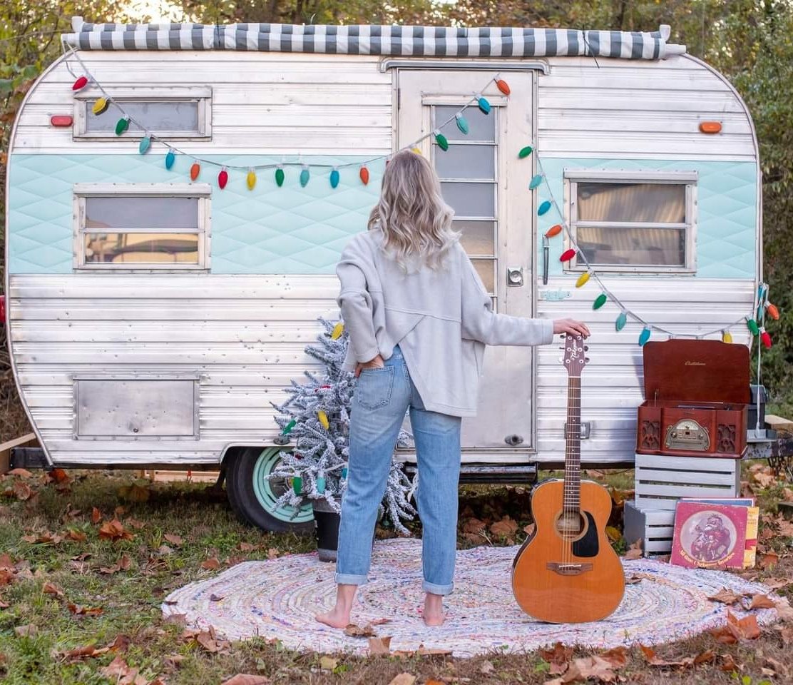 宠粉海滩系列特色开衩嘻哈风绒衫