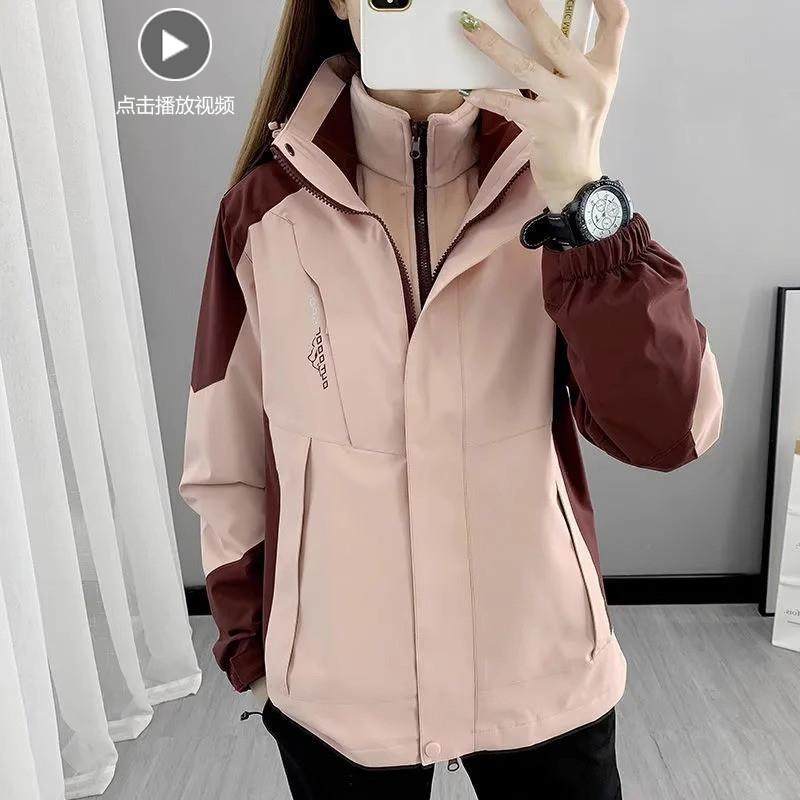 爆款冲锋衣女春秋三合一2025新款小个子防风防水外套男秋冬情侣款