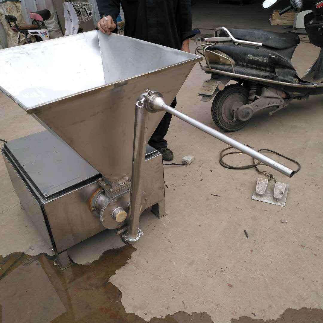 液压FWM格中型亲亲肠灌装机 齿轮鸡肉蛋糕灌肠 鸡肠成型机 价优机