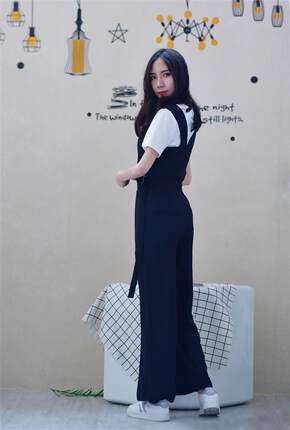朵以2019夏装背带外穿打底裤两件套连衣裤宽松裤女，32YX81127