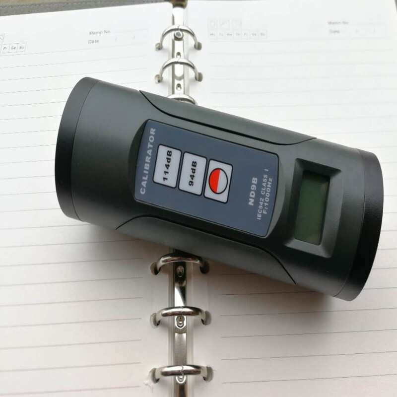 兰泰ND9B手持噪音计 声级计数显校准器 噪声仪麦克风实验室校正仪