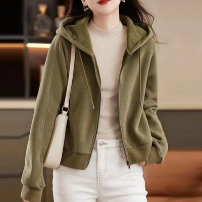 新款气质显瘦连帽拉链休闲外套女