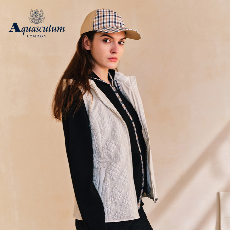 Aquascutum/雅格狮丹秋冬新品时尚女修身棉服背心马甲Q5047EL021