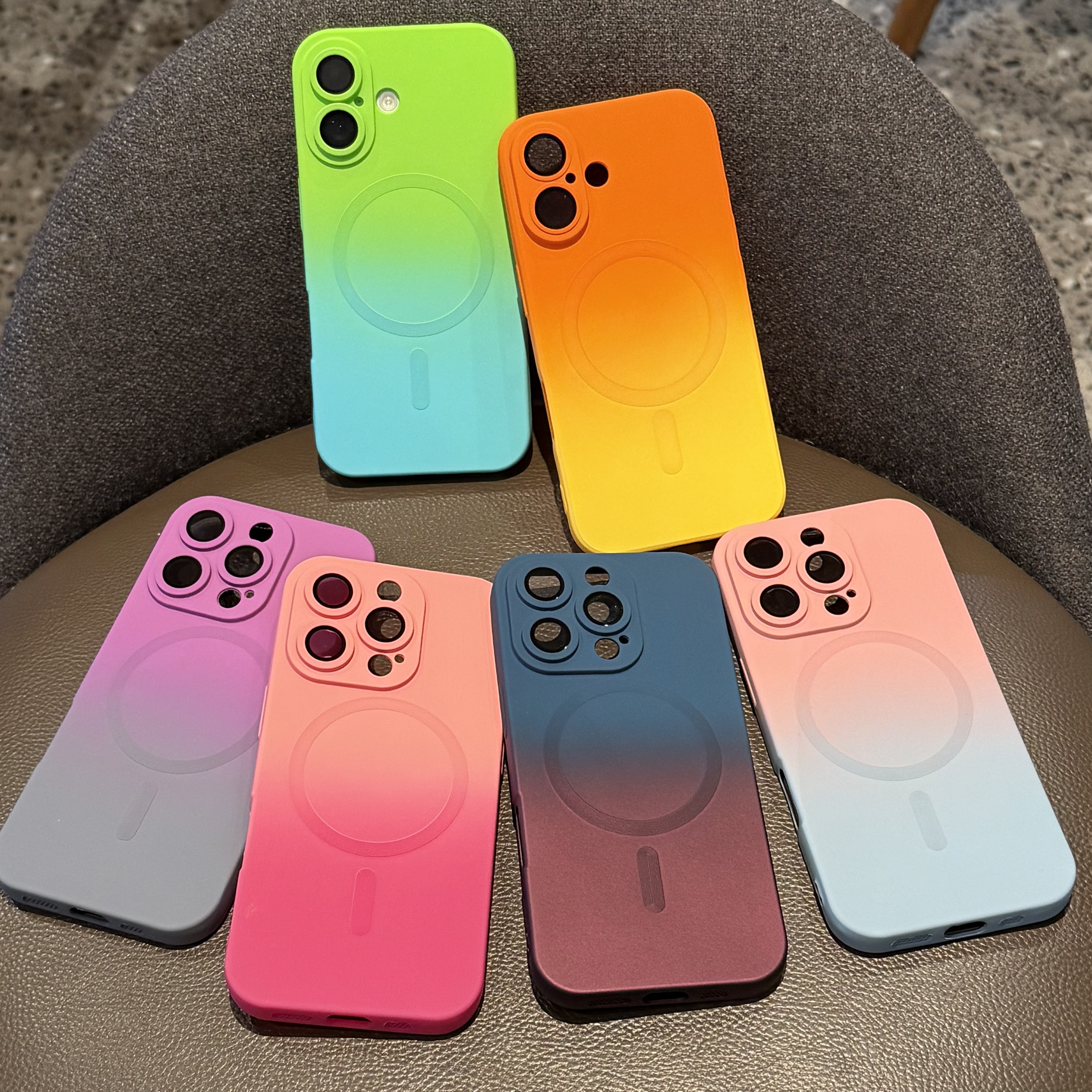 渐变液态磁吸双色适用16苹果15promax手机壳iPhone13promax镜头膜12pro亲肤三星GalaxyS25/24/23硅胶11男ma女
