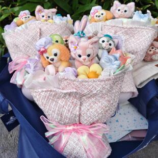 上海迪士尼达菲和朋友们花束七宝手捧花萌趣造型可爱相伴合集