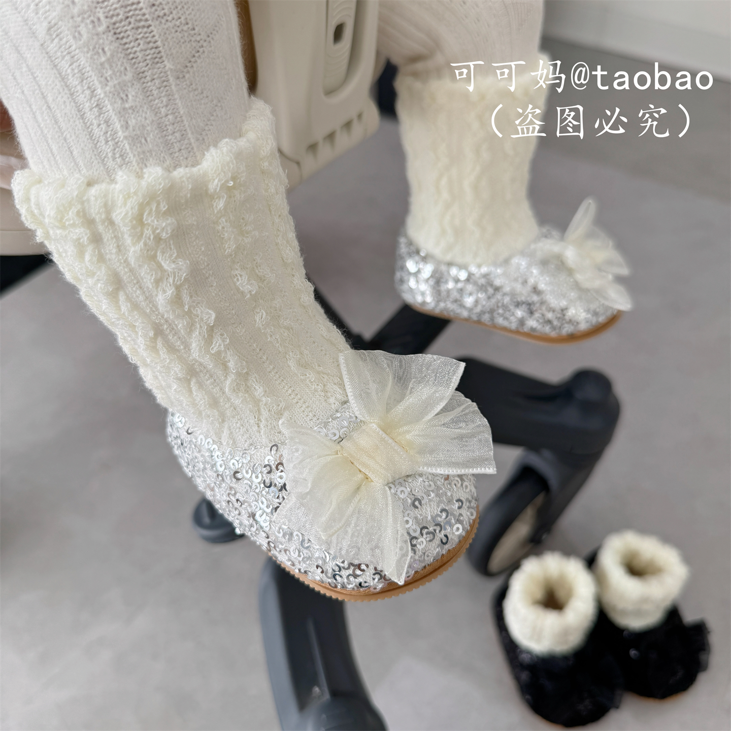 新生儿秋冬季女宝宝公主鞋袜百日软底0- 12月保暖加绒0-1岁婴儿鞋