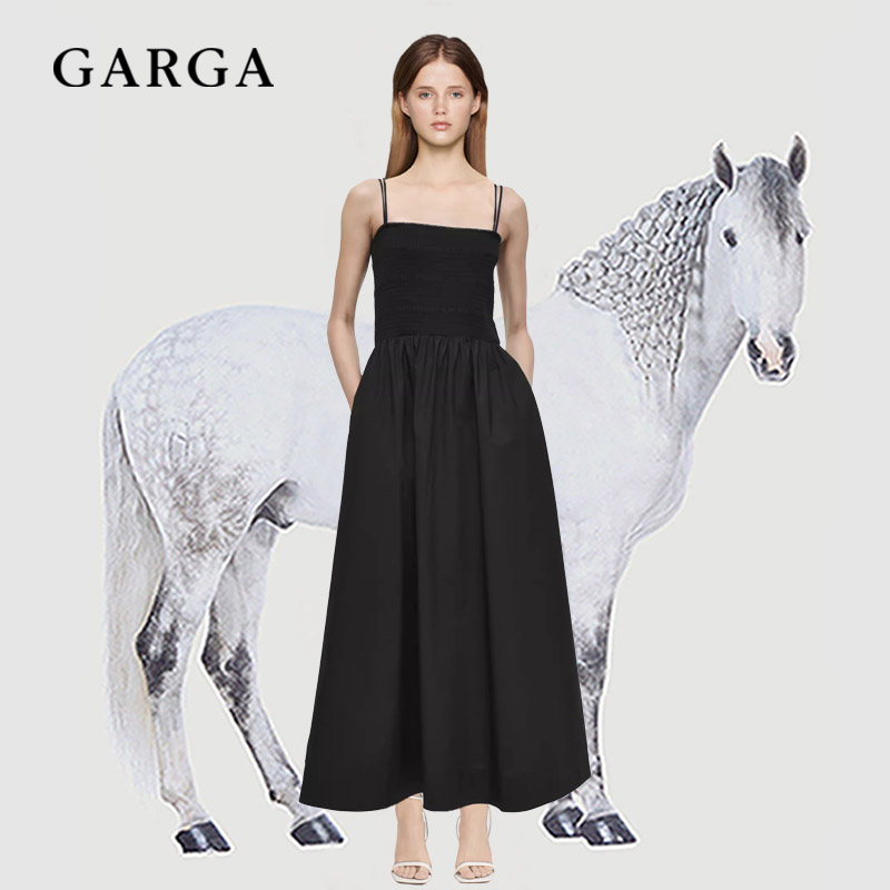 GARGA黑色拼接抹胸可调节肩带吊带连衣裙女2025春季新款修身长裙