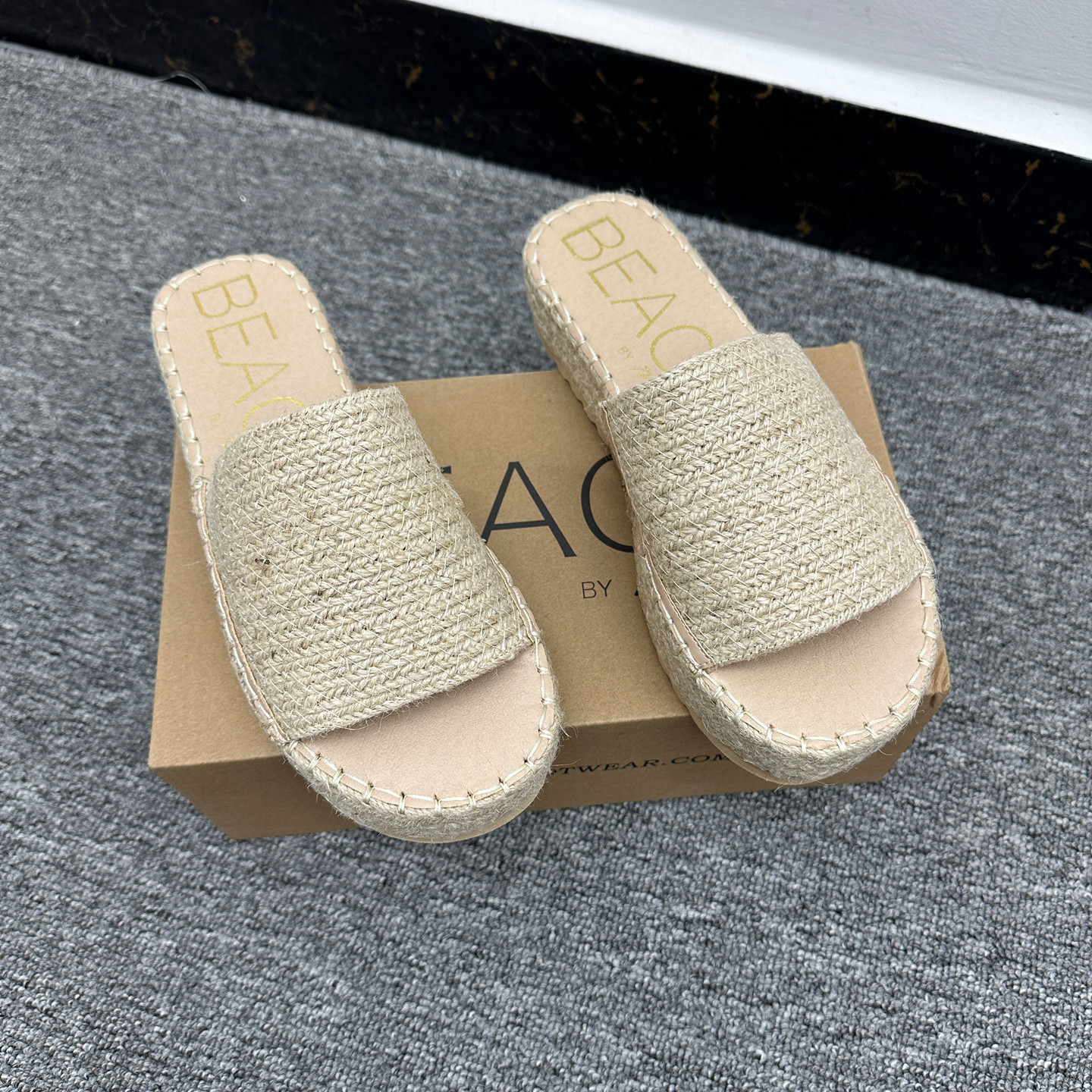 度假风 纯原美单外穿凉拖鞋麻绳厚底圆头时尚休闲草编一字拖女