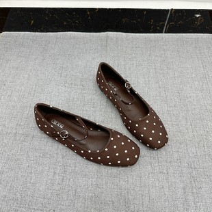 方头简约百搭一字扣浅口单鞋 大码 波点平底玛丽珍女鞋 出口外贸