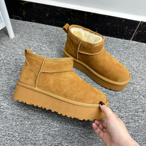 外贸大码圆头真皮柔软厚底雪地靴